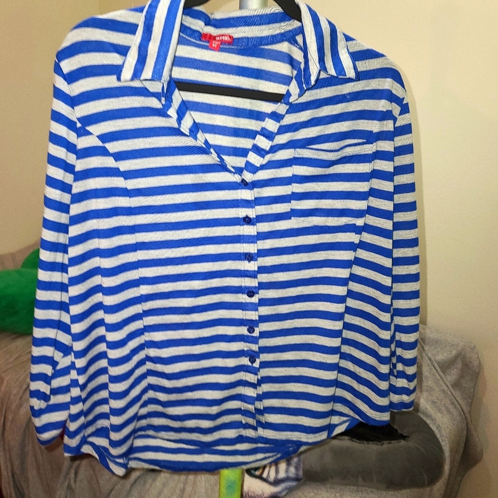 Long sleeve plus size top